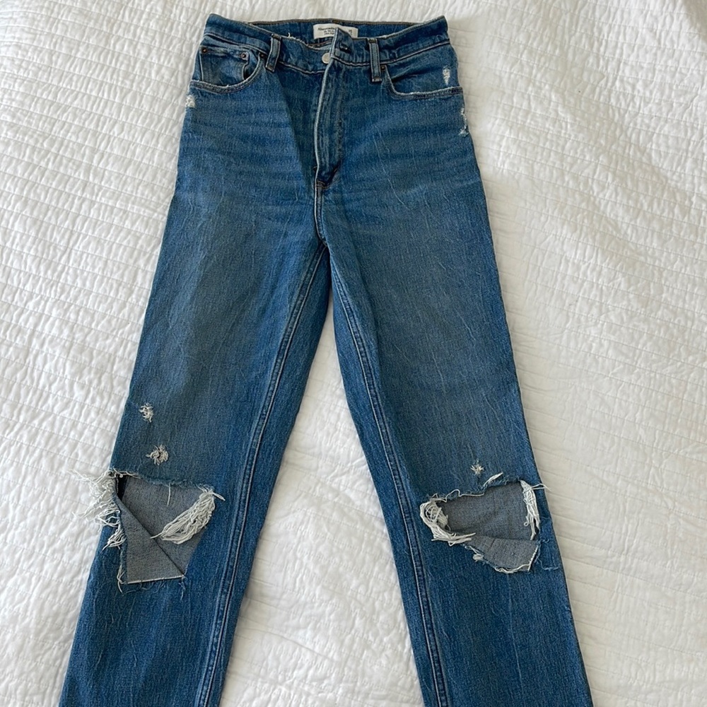 Abercrombie 90s straight ultra high rise size 25